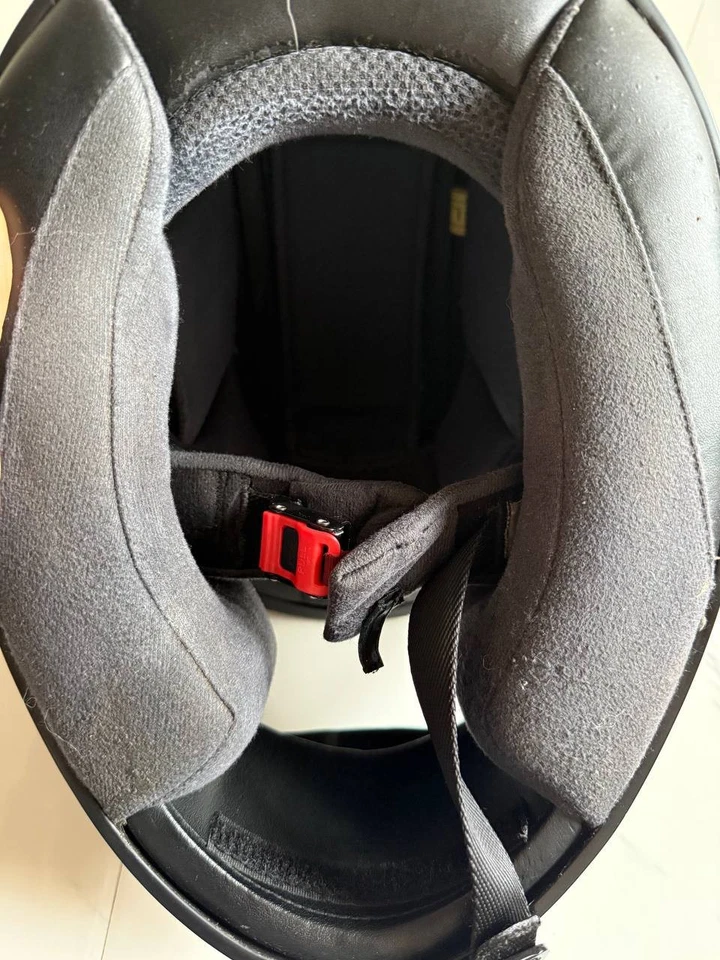 Casco Moto Integrale HJC CS-15 Nero Opaco Condizioni Ottime - Immagine 3 di 4