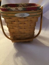 Longaberger 2006 Dresden Basket W/ Liner and Protector.  Swinging Handle