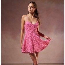 URBAN OUTFITTERS + Kimchi Blue Rosie Textured Rosette Mini Dress Pink Sz M {G20}