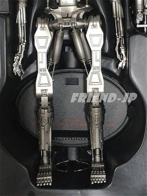 Hot Toys 1/6 MMS33 TERMINATOR 2 T-800 INDESTRUCTIBLE ENDOSKELETON