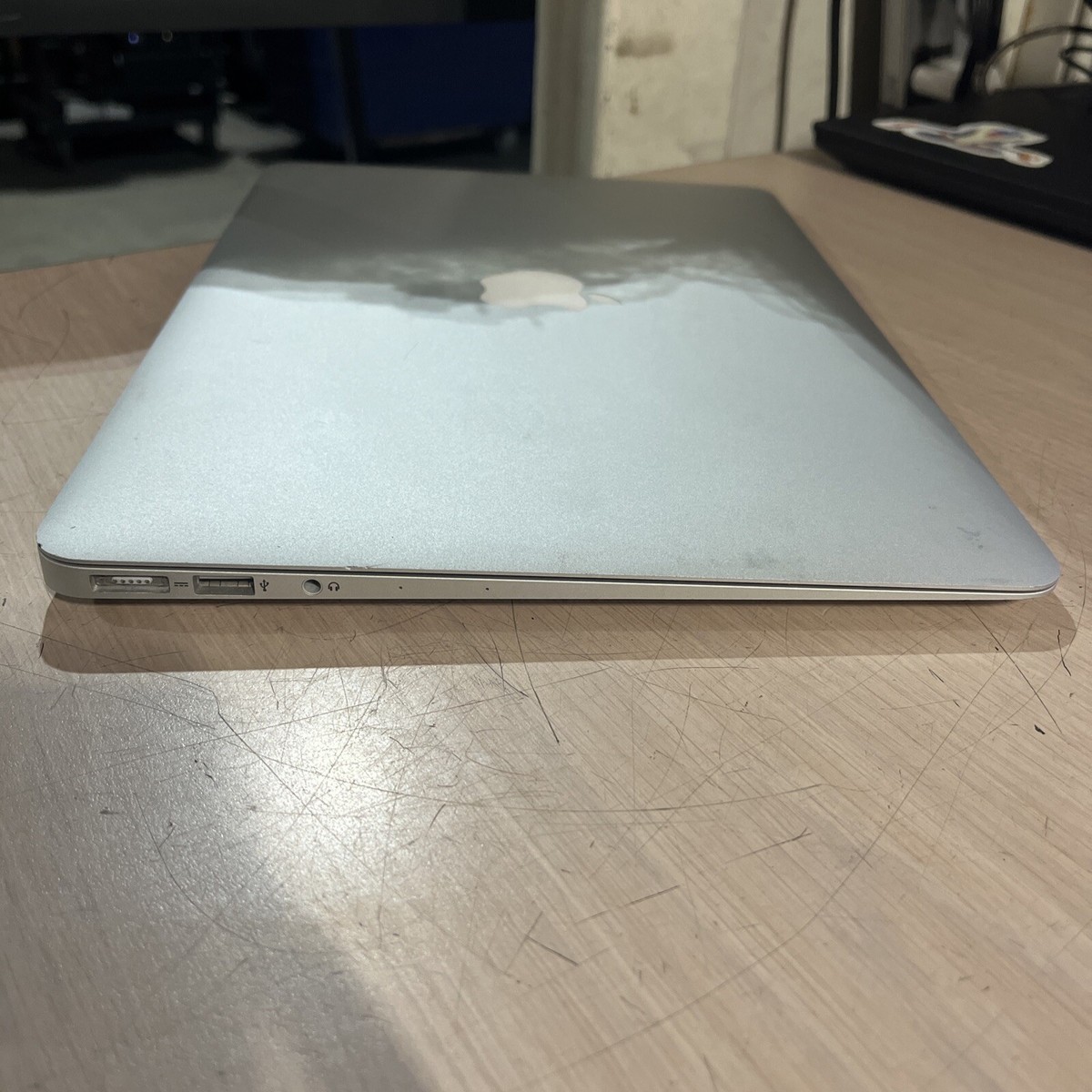 MACBOOK AIR MID 2013 13