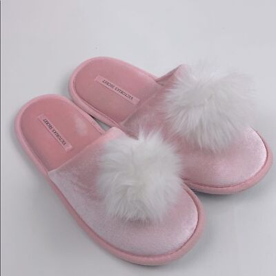 Victoria's Secret pink Blush Slippers Fluffy White Pom Poms Size Medium NEW