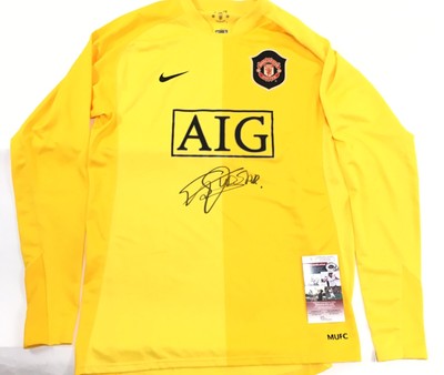 manchester united keeper jersey