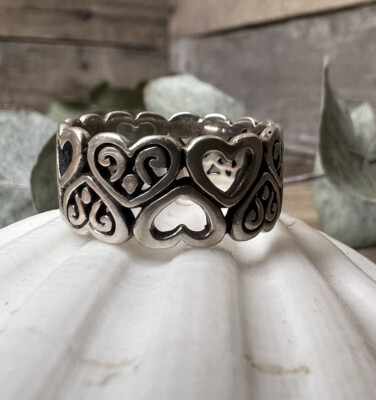 指輪・リング Heart Symbol Ring (Antique Silver, Matte) [SIZE.2] Bold ring in sterling silver with heart-shaped zirconia