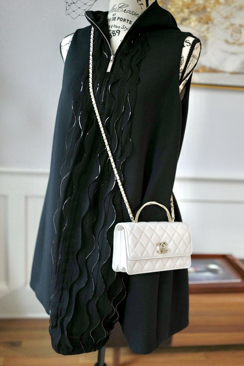 NEW Chanel 25S Black Dress Shimmery Pleated With Hoodie Size NEW Chanel 25S Black Dress Shimmery Pleated With Hoodie Size