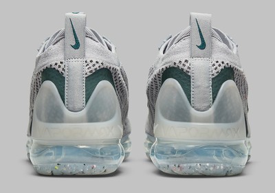 Nike Air Vapormax 2021 FK SE Mens Size 8 Shoes Light Bone Atomic Teal DN3074-001 Nike Air Vapormax 2021 FK SE Mens Size 8 Shoes Light Bone  main image 4