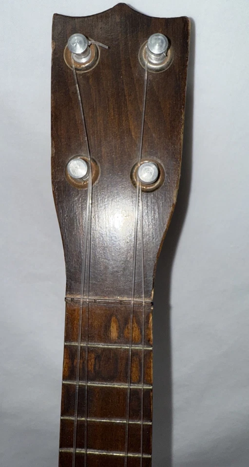 Vintage Mauna Loa Brand Ukulele made in USA 20" 4 string musical instrument  - Image 4 of 4
