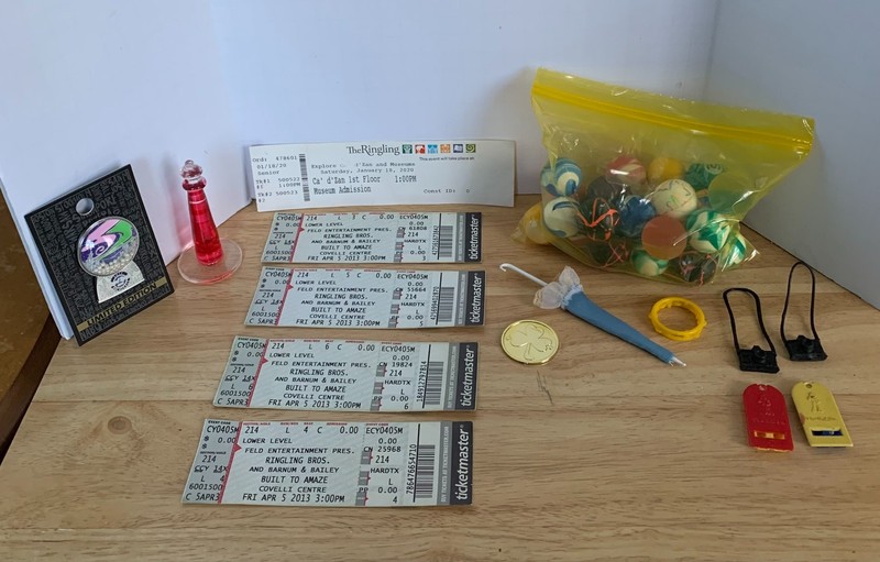 Misc Lot Limited Edition Hard Rock Cafe Pin, Ringling Bros. Tickets Cracker Jack