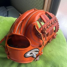 Glow hardball infielder gloves