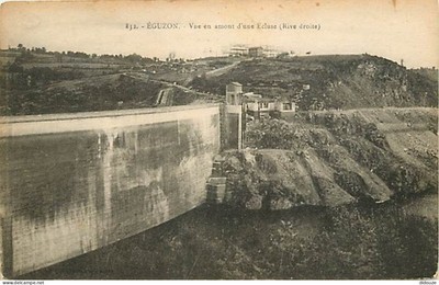 Old postcard - 36 - Eguzon - Upstream view of a lock (right bank) -