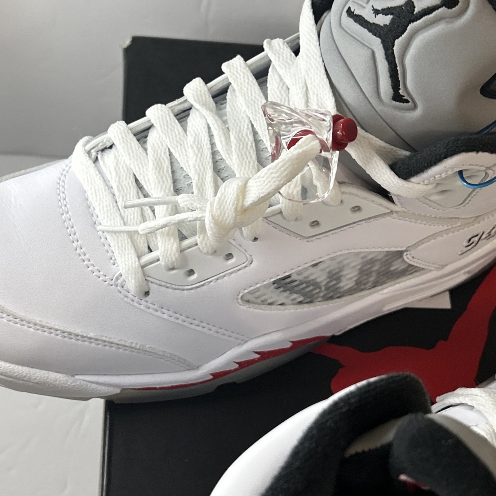 Nike Air Jordan V 5 White SUPREME size 8 DS og 824371-101 thumbnail 5