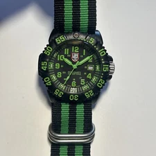 LUMINOX Driver QUARTZ 5J Swiss Mens Watch New Without The Tags