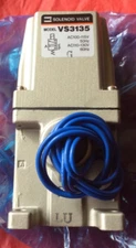 SMC VS3135-043 Pneumatic Valve