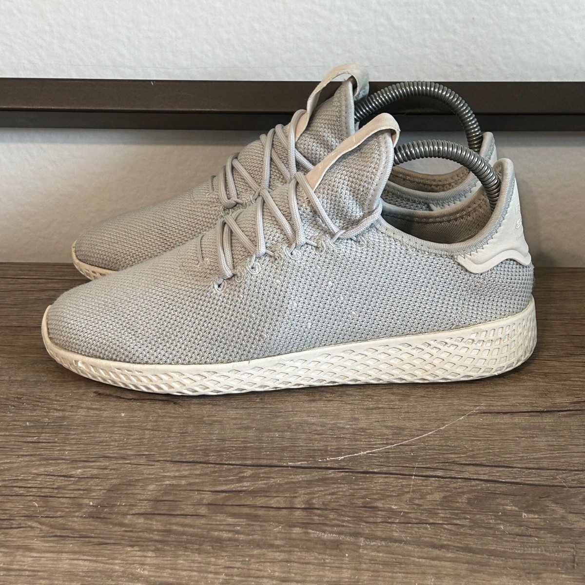 adidas pharrell williams tennis grey