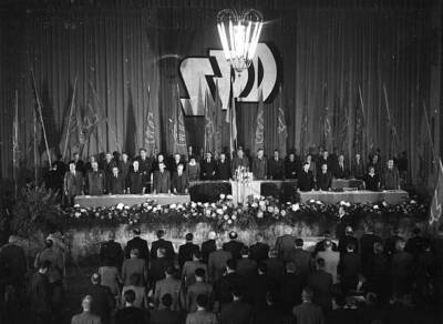 Parliamentary elections Germany election campaign SPD Frankfur- 1953 Old Photo