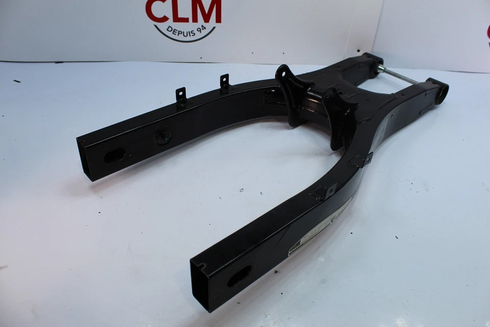 Can-Am Spyder RT-S RT Roadster SM5 2010 OEM basculante trasero negro 706000591 Foto 2 de 4