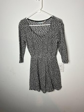 Kimchi Blue Dress Womens Small Black White Knit Fit & Flare 3/4 Sleeve Mini