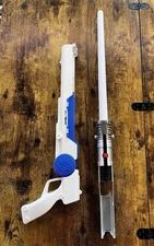 Star Wars Thrustmaster Lightsaber & Blaster Rifle Wii Controller Untested