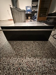 Wolf 30” Warming Drawer – Stainless Steel Built-In Plate Warmer