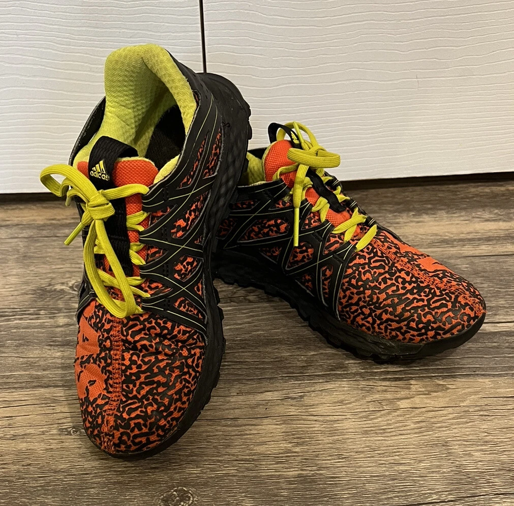 Adidas Vigor Bounce Youth 4.5 J Energy Orange Black Running Shoes