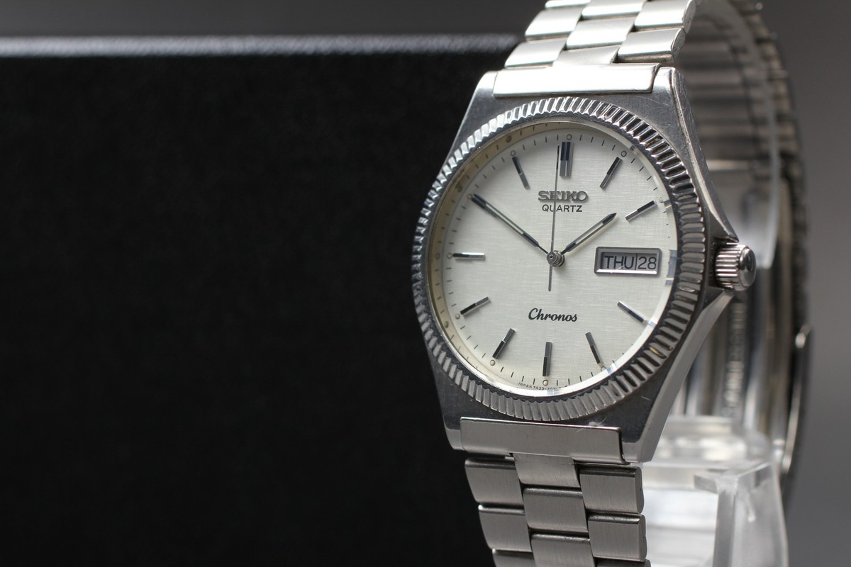 Vintage 1986 NMINT Seiko Chronos 7433-7010 Silver Textured Dial