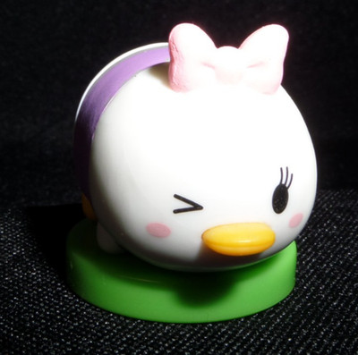 Disney Pixar Tsum Tsum Daisy Duck Choco Egg Furuta Figure