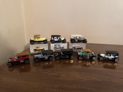 Lot of 8 Vintage Reader's Digest Classic Cars  Diecast/Plastic-3 in box, 5 loose