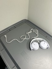 Sony White Wired On-Ear Headphones 3.5mm Foldable Lightweight