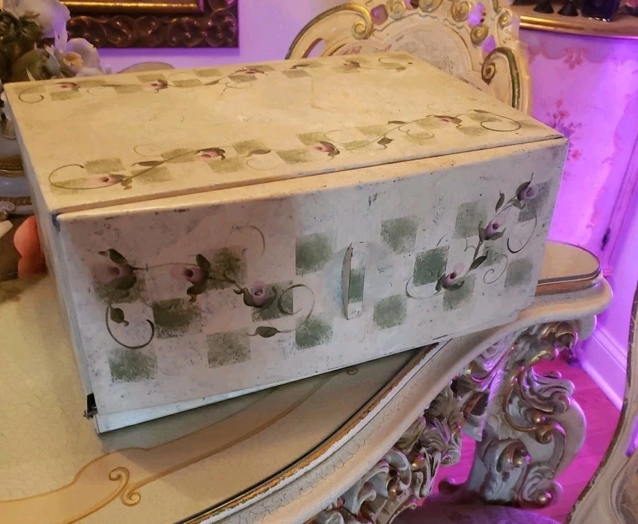 Vintage bread box metal Shabby Chic Roses