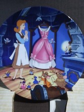 Disney A Dress For Cinderelly Cinderella Collector’s Plate BLACK FRIDAY SALE