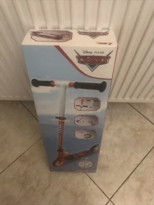 SMOBY - CARS Patinette 2 roues pliable - Strucure métale - Guidon réglable - Photo 1/4