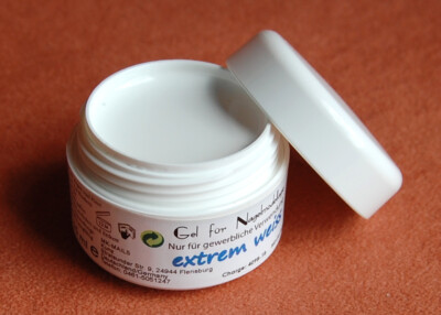 French UV LED Gel Extremweiß 15 ml  Weiß