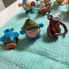 Lot Of 14 Vintage Wind Up Toys