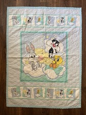 Vintage Baby Looney Tunes Quilt Blanket Bugs Tweety Sylvester 90s Crib Bedding