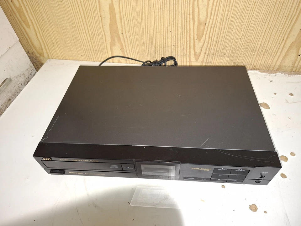 JVC XL-V220 vintage CD-Player - Bild 4 von 4