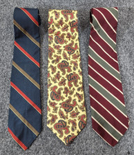 VTG Brooks Brothers ''Lot Of 3'' Men Ties Stripes/Paisley/ 100 Silk Made In USA