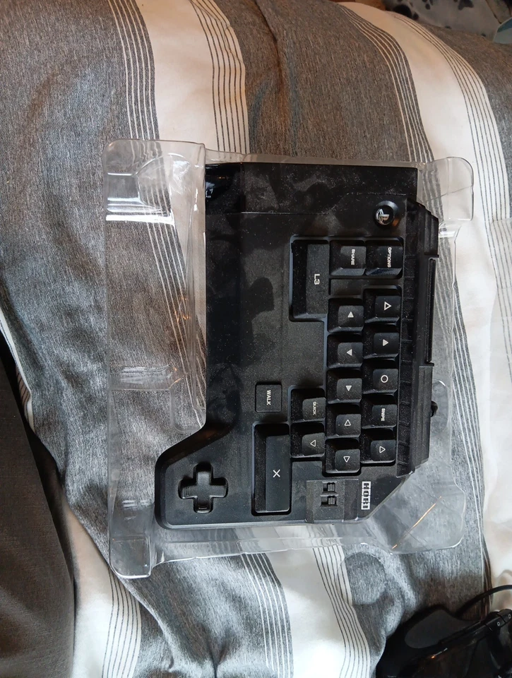 HORI Ps4/ps3 Fps Tac Mouse And Keyboard Ps4-008 - Image 4 of 4