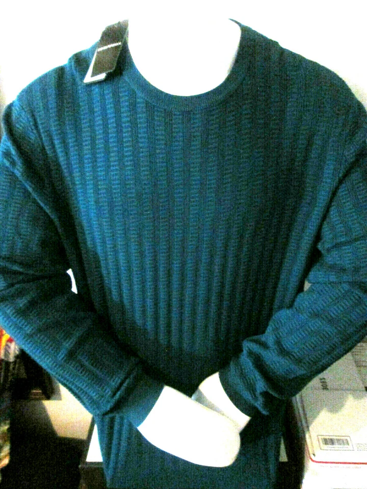 ETIQUETA NEGRA EMPORIO ARMANI-VERDE AZULADO COSTILLA VISCOSA TEJIDO A MANO-$300-2XL Foto 3 de 4