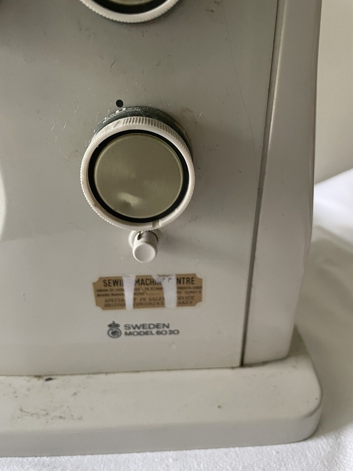 Husqvarna Viking Series 6000 Sewing Machine Parts Only Fully Working