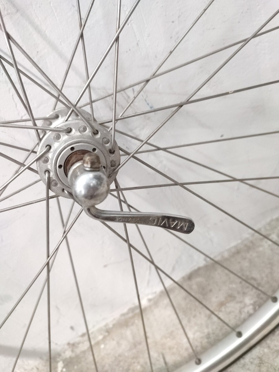 Velox Roue route 700 road runner avant argent moy miche 32t. pas cher