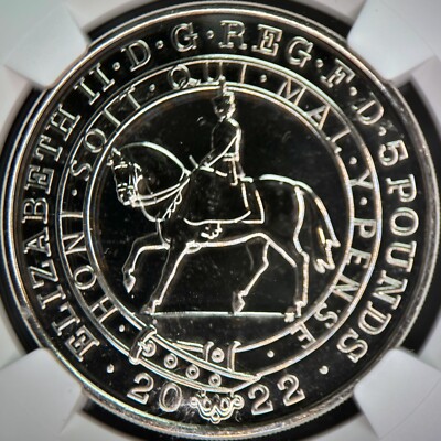 GREAT BRITAIN. 2022, 5 Pounds - NGC MS69 - Elizabeth II, Platinum
