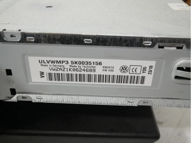 5K0035156 radio para VOLKSWAGEN JETTA V (A5) 1.6D KW77 - 105CV CAY 2005 64725 - Imagen 3 de 3