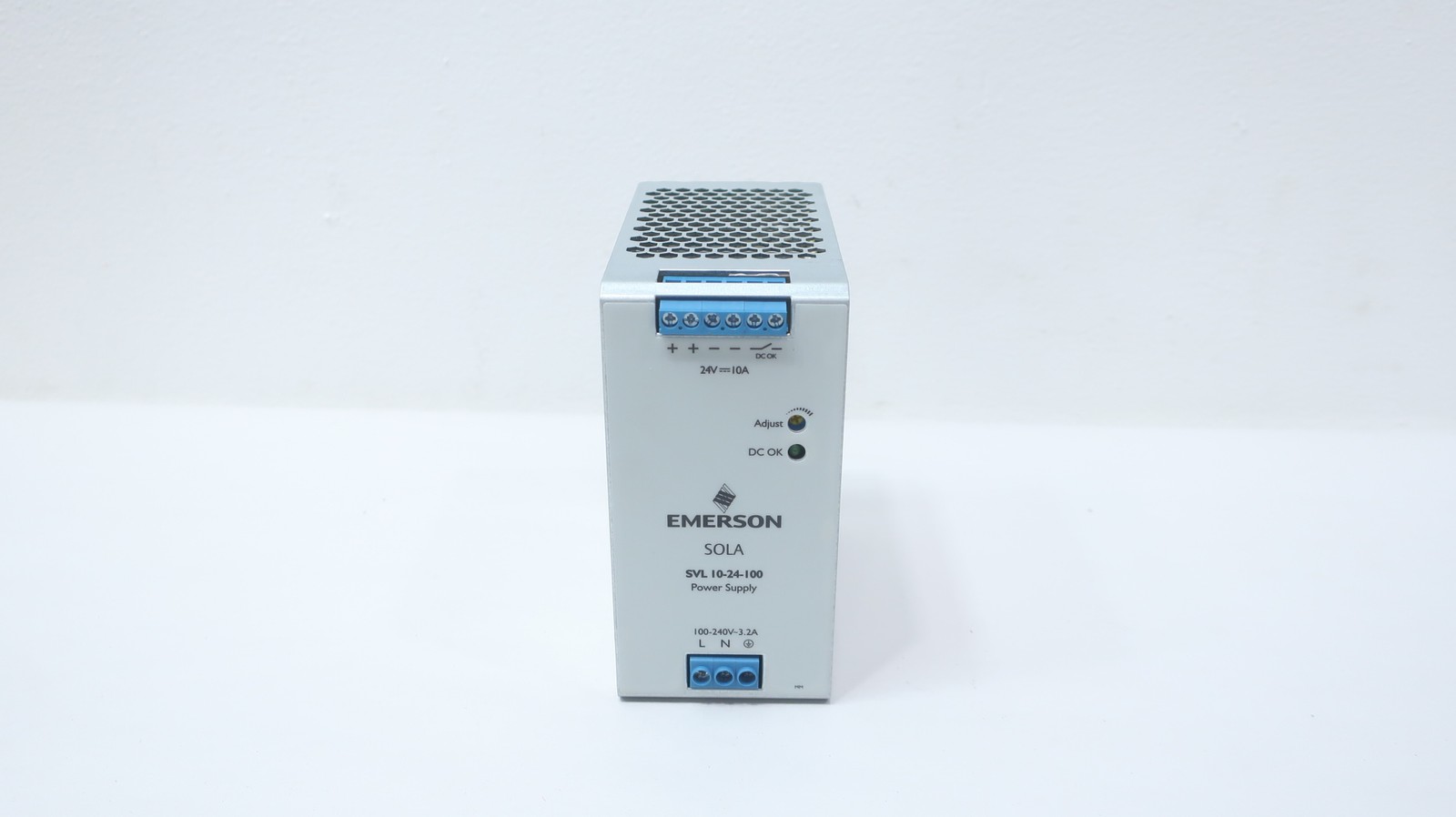 Emerson SVL10-24-100 Power Supply 10a Amp 24v-dc 100-240v-ac
