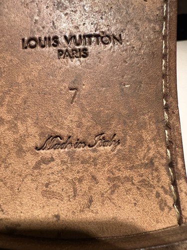 Louis Vuitton hellbraune Halbschuhe mit Quasten 7 LV 8 US - Bild 11 von 11