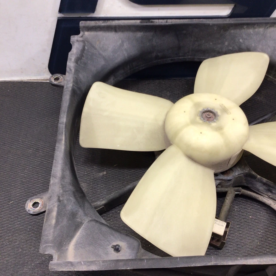 Dodge Stealth 1993 - ventilador de refrigeración Foto 3 de 4