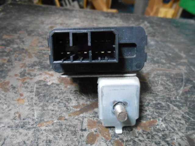 Chasis ECM antirrobo tablero central robo compatible 02-03 GALANT 459185 Foto 2 de 4