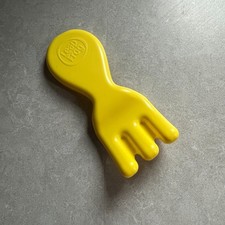 Leapfrog Shapes and Sharing Picnic Basket Yellow Fork Replacement Piece