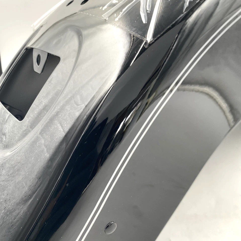 Guardabarros trasero a rayas negras vívidas 07-17 Softail Fatboy OEM Harley 59596-11BHY Foto 3 de 4