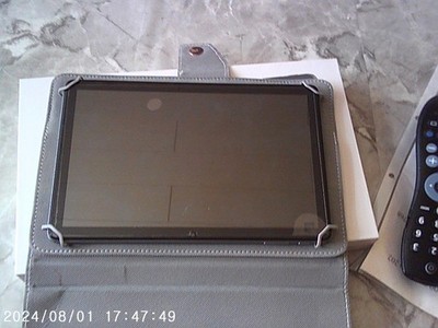 Tablet Vale V10A und Schutzhülle extra dazu
