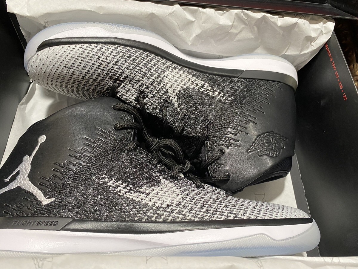 Nike Air Jordan 31 XXXI Fine Print Black White Gray 845037 Nike Air Jordan 31 XXXI Fine Print Black White Gray 845037